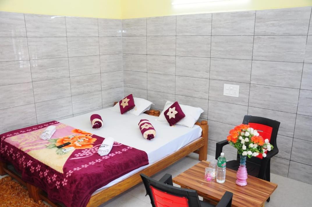 Aryan Residency Villa Mavalli ภายนอก รูปภาพ