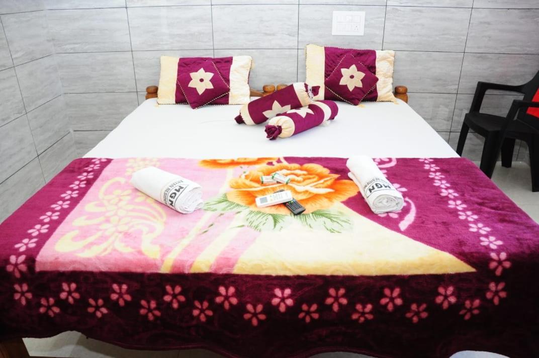 Aryan Residency Villa Mavalli ภายนอก รูปภาพ